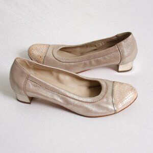 AGL Attilio Giusti Leombruni Cap Toe Block Heel Metallic Leather Snake Gold 37.5